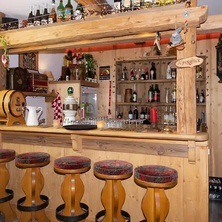 Amadeus Zillertal Tirol Hotel