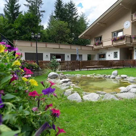 Amadeus Zillertal Tirol *