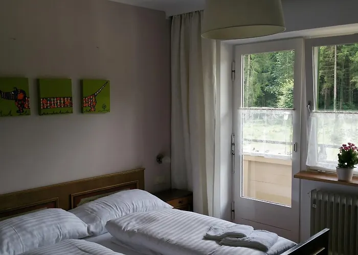 Amadeus Zillertal Tirol Готель