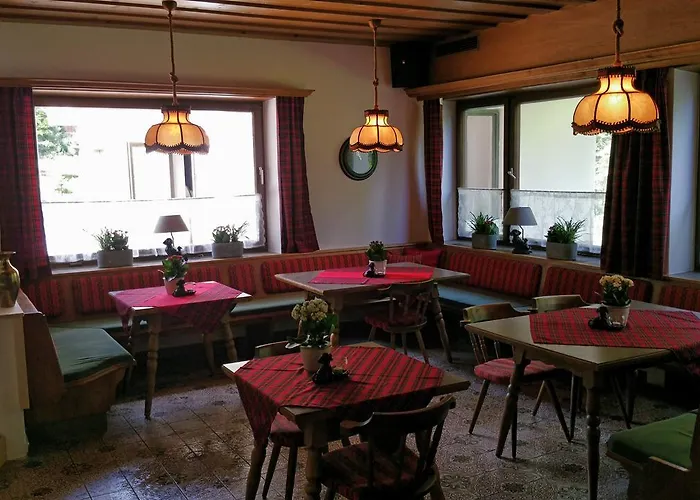 Hotel Amadeus Zillertal Tirol *