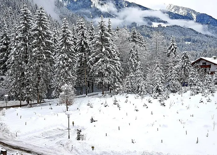 Amadeus Zillertal Tirol Готель Майргофен