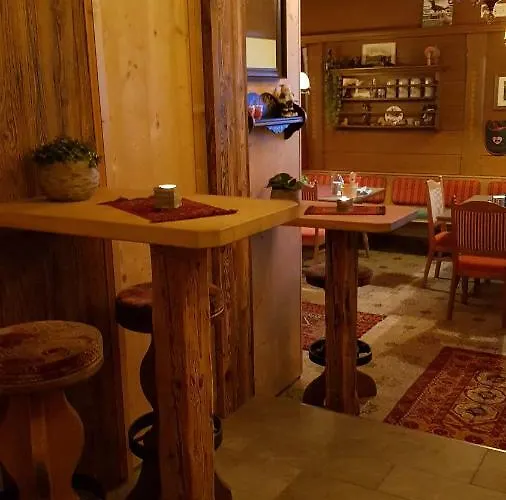 Amadeus Zillertal Tirol * مايرهوفن