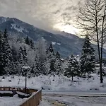 Amadeus Zillertal Tirol 호텔 메이른호픈