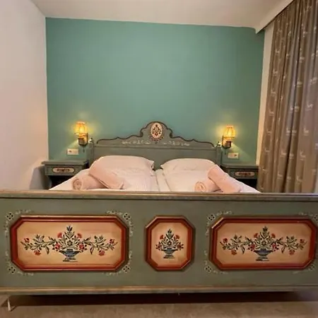 Amadeus Zillertal Tirol فندق مايرهوفن