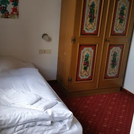 فندق Amadeus Zillertal Tirol *