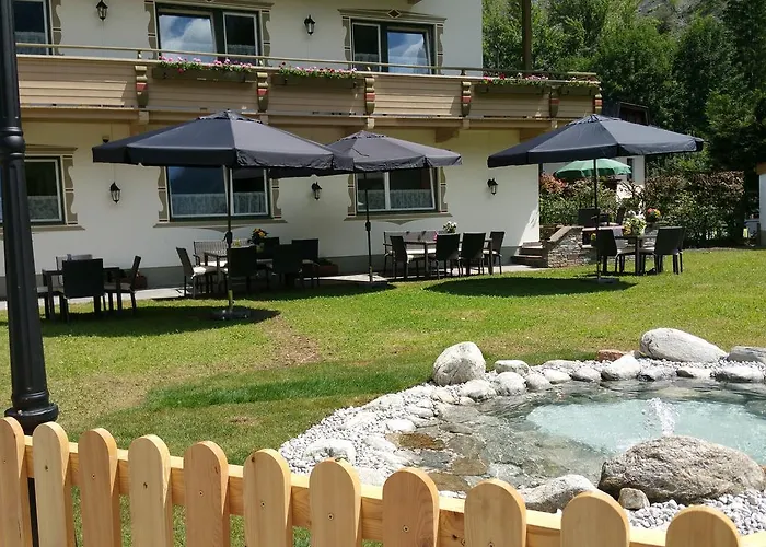 Amadeus Zillertal Tirol Hotel